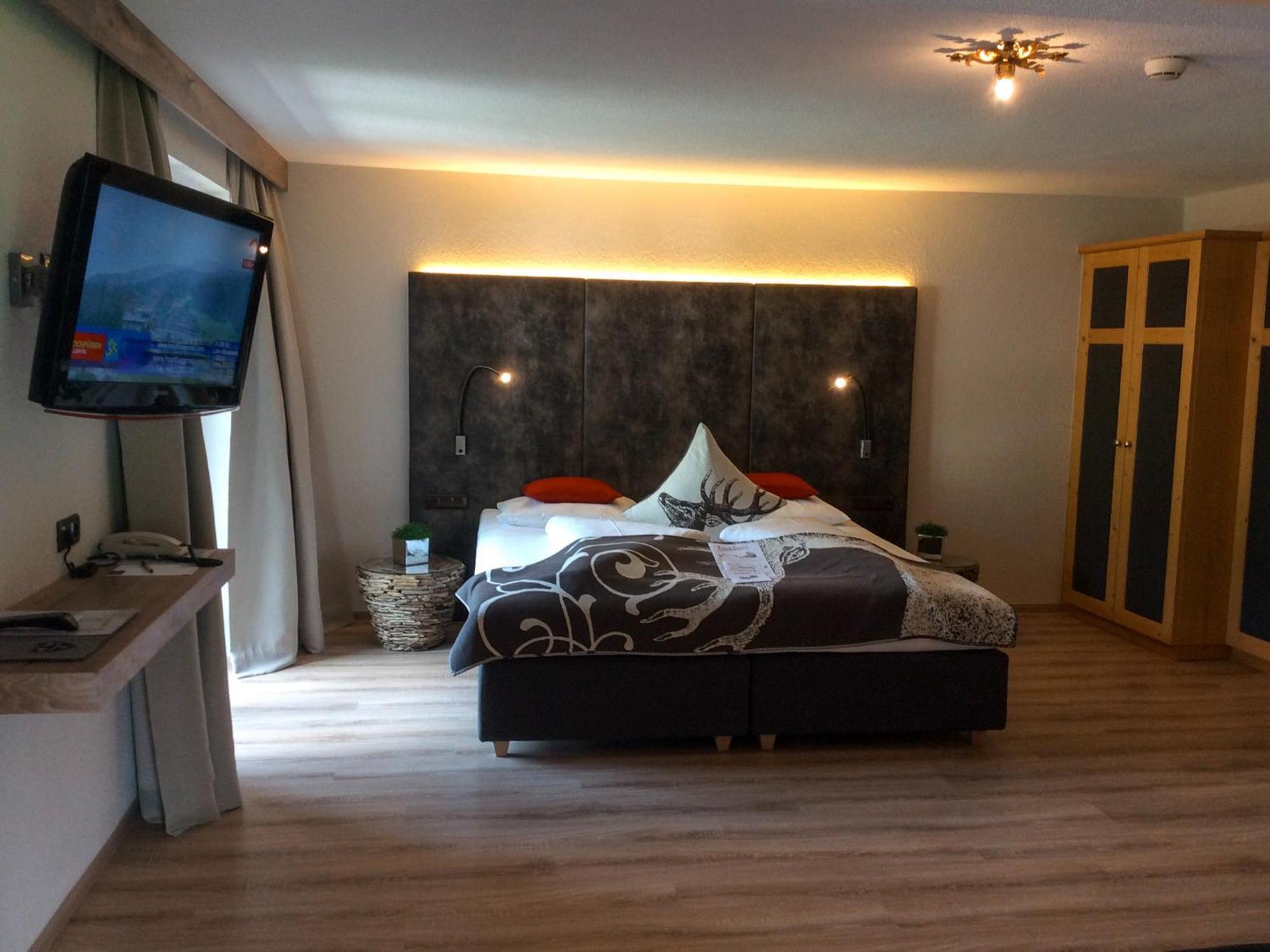Boutique Hotel Haidachhof superior Fügen Extérieur photo