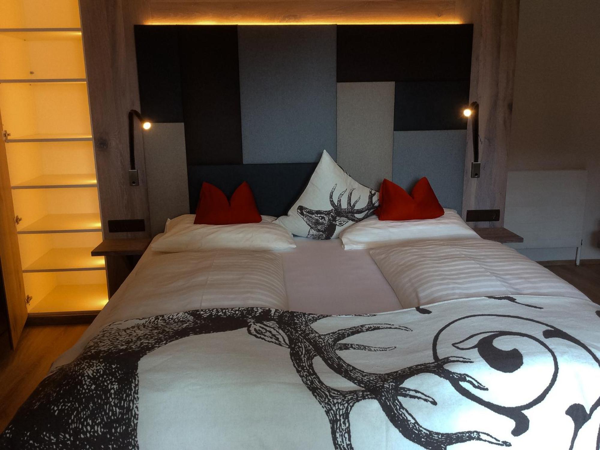 Boutique Hotel Haidachhof superior Fügen Extérieur photo