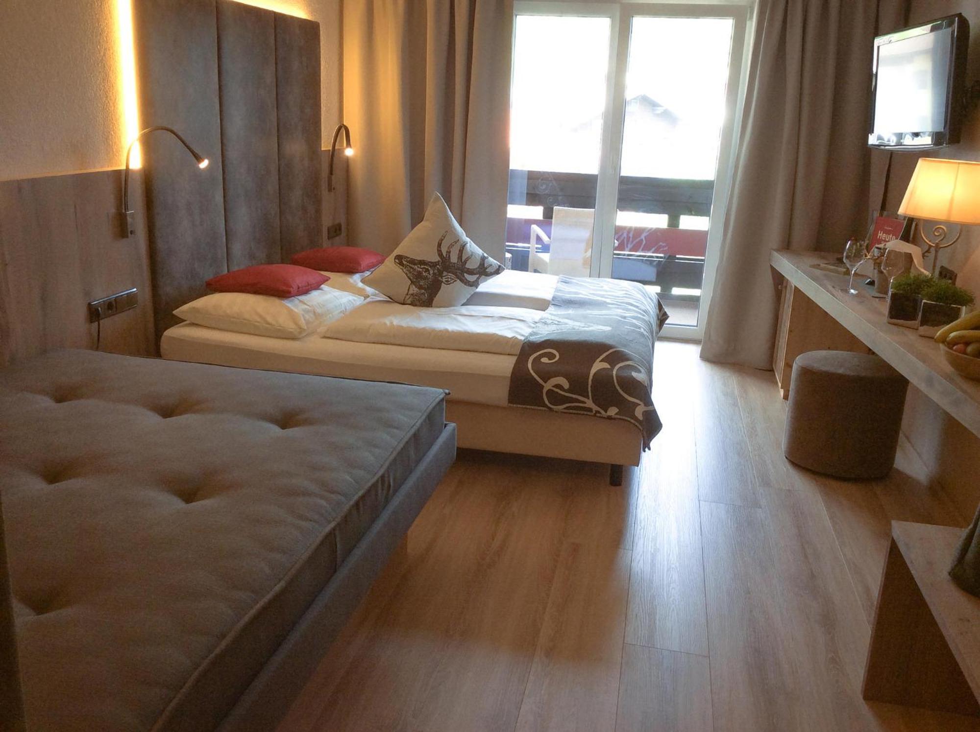 Boutique Hotel Haidachhof superior Fügen Extérieur photo